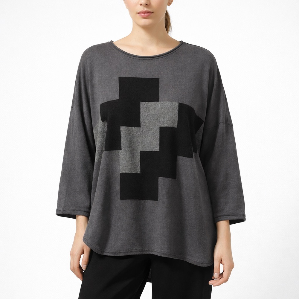Planet By Lauren G Gray Geometric Oversized Top One Size